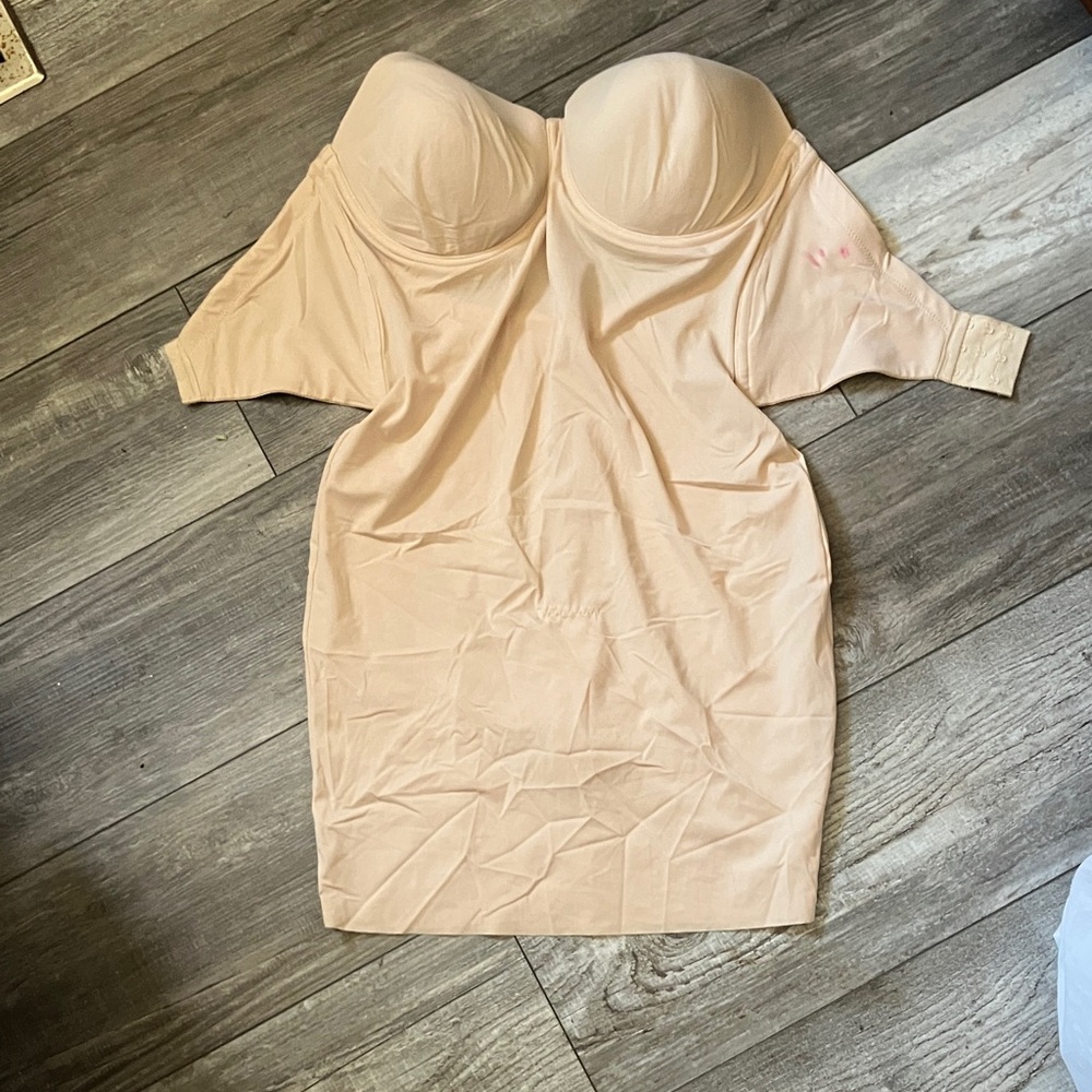 Maidenform Nude Off-Shoulder Shapewear